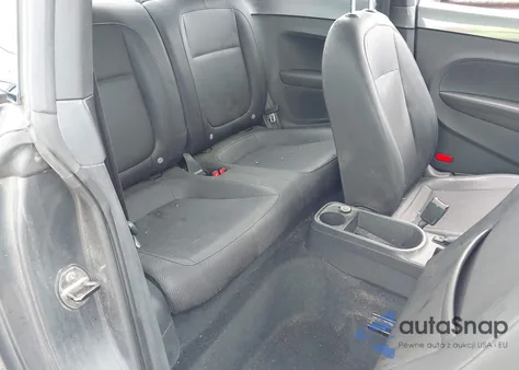 2014 Volkswagen Beetle 2.5L из США, поврежденный, VIN 3VWHP7AT4EM608301